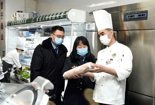 關(guān)于張北地區(qū)商場、超市、餐廳及食品生產(chǎn)單位加強(qiáng)食品安全管理的緊急通知